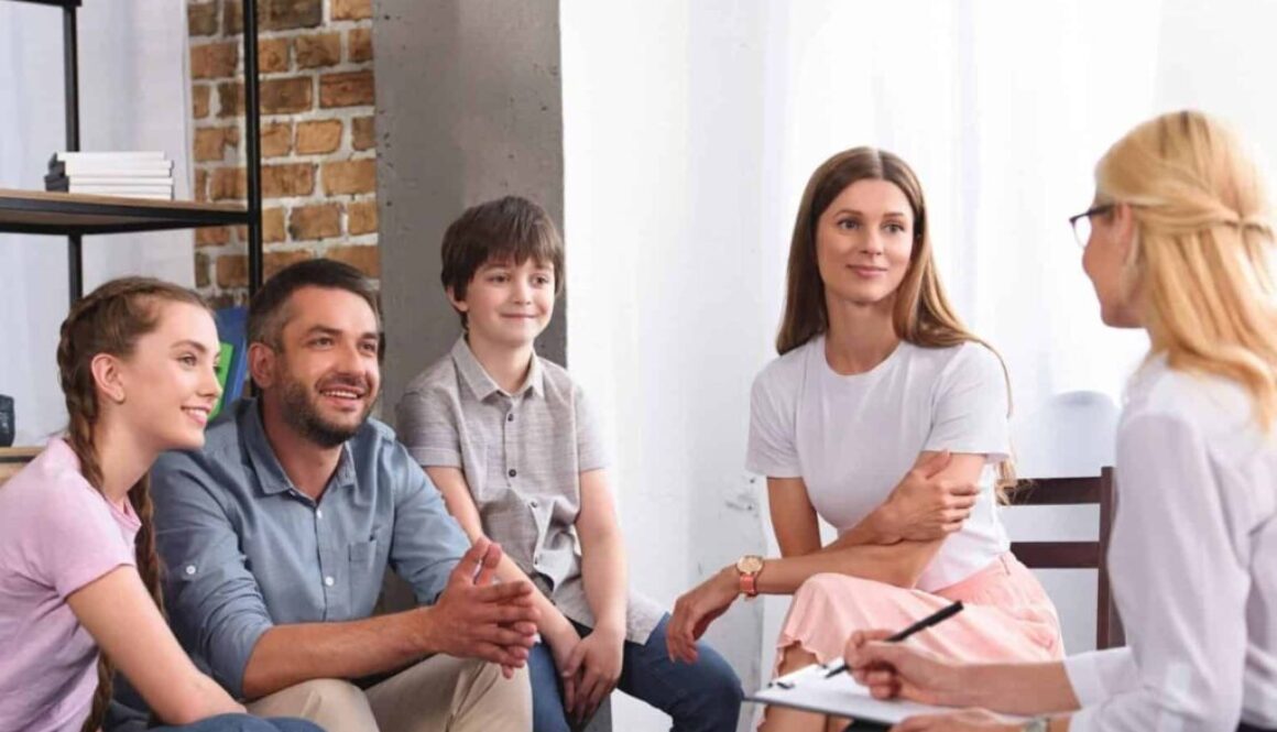 family therapy for teens, adolescent family therapy, teen family therapy
